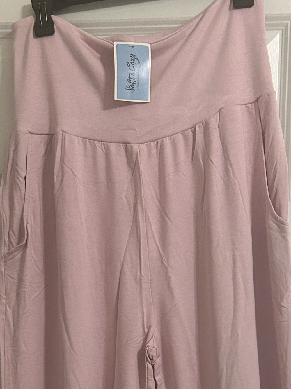 SOFT and COZY NWT Lounge Wear. Waist W/O Stretch is 15, Length is 43 - Picture 2 of 5